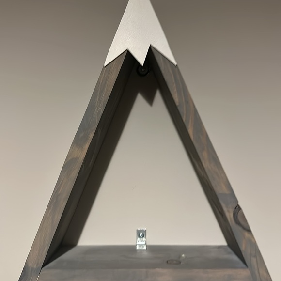 3 Mountain Floating Shelves - Picture 2 of 4